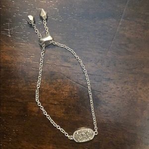 Kendra Scott Elaina Bracelet in good condition!